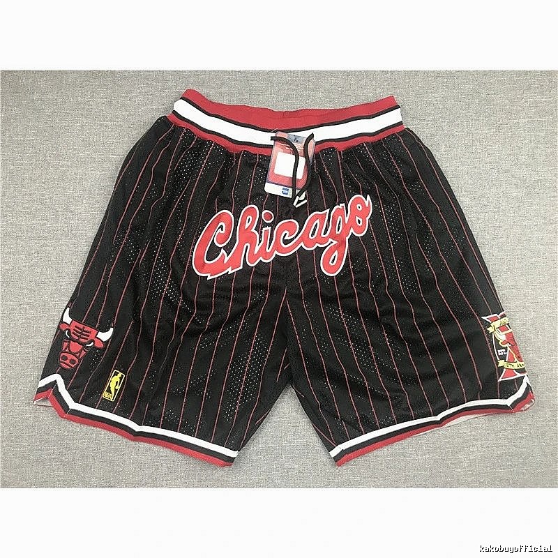 Lakers Monogram Basketball shorts Yellow Lakers Mesh for Layered Styling