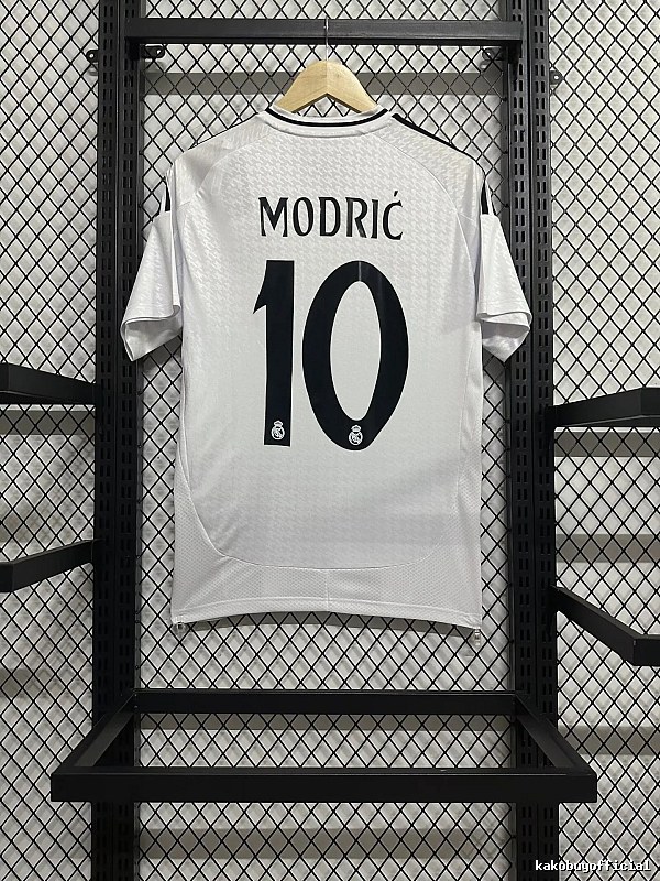 Real Madrid Resort Home soccer jersey White Real Madrid for Travel Looks Select Edition