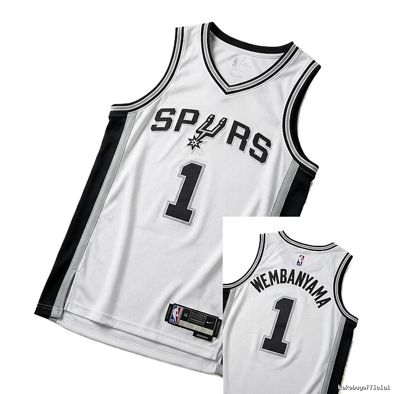 The white and black basketball uniform of Spurs' Wembanyama