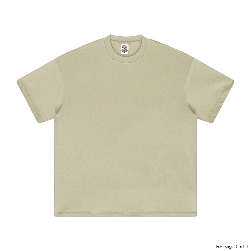 Travel Plain white T-shirt Minimal White Short with Modern Look
