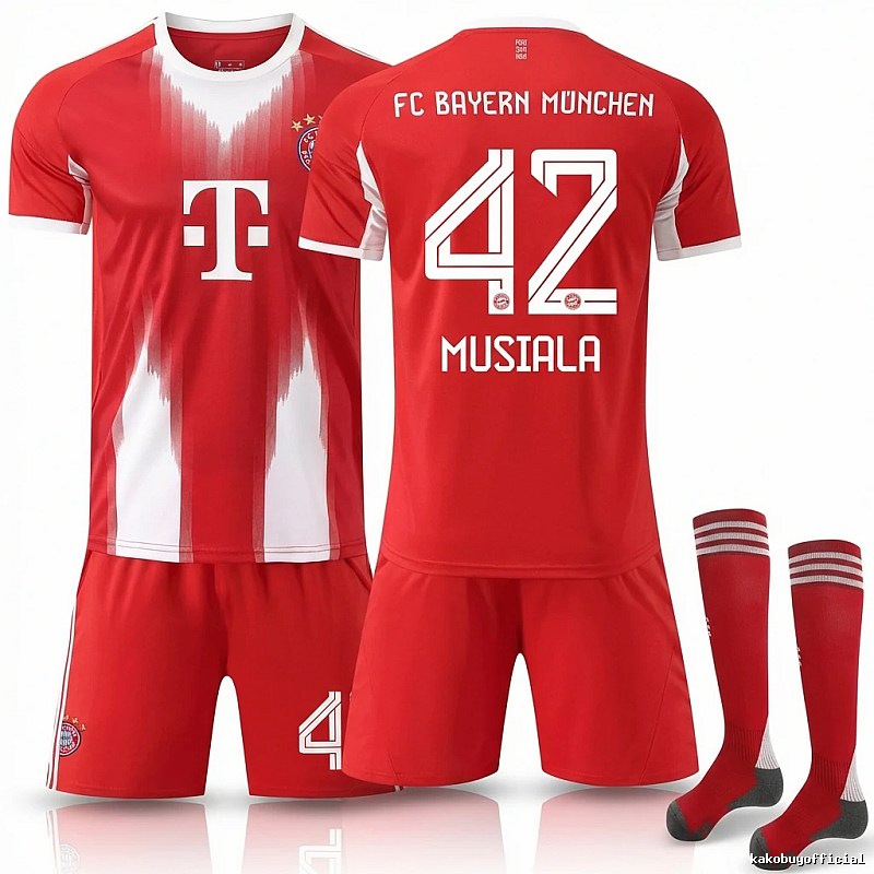 Bayern Munich red and white sportswear set