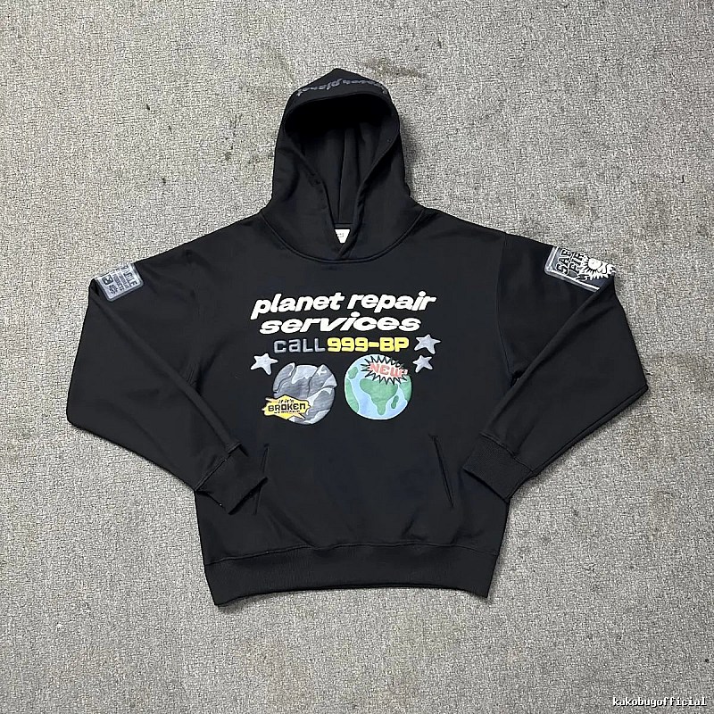Broken Hearts Style H232 Skull Graphic Hoodie Outdoor Days