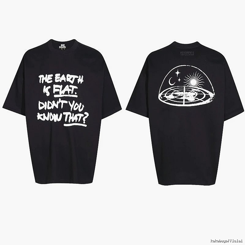 Daily Statement graphic T-shirt Black Colorful Lucky with Visual Detail
