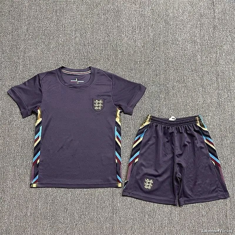 Germany Travel Soccer jersey set White Germany Football with Soft Visual Tone