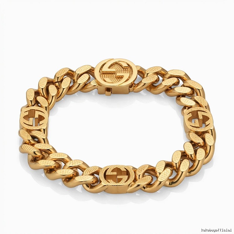 Gucci golden retro-style bracelet