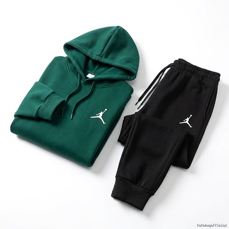 Jordan sporty green and black suit