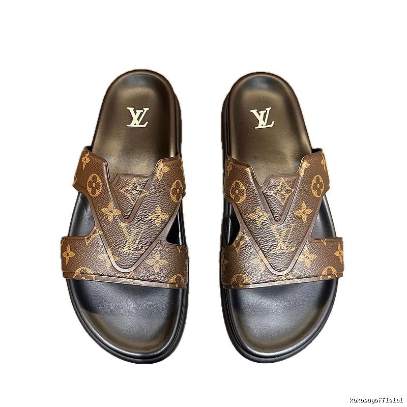 Louis Vuitton Monogram Light Luxury Style Brown Slippers