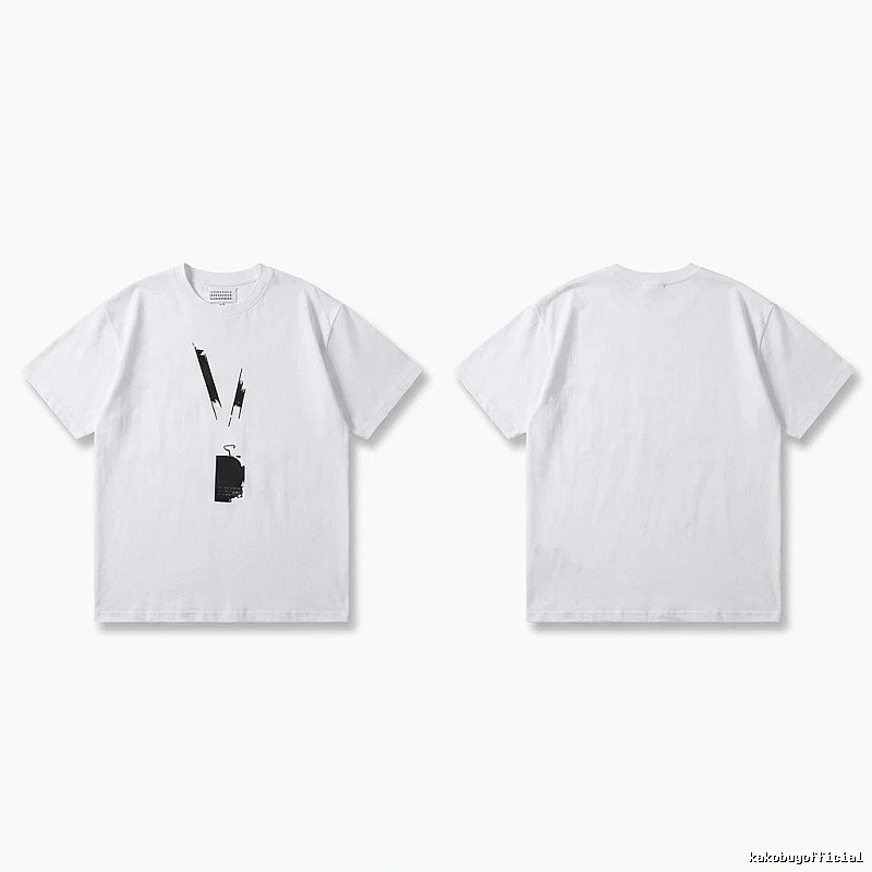 Maison Margiela minimalist style white T-shirt