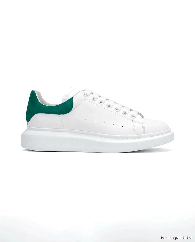 McQueen thick-soled small white shoes (green tail version)