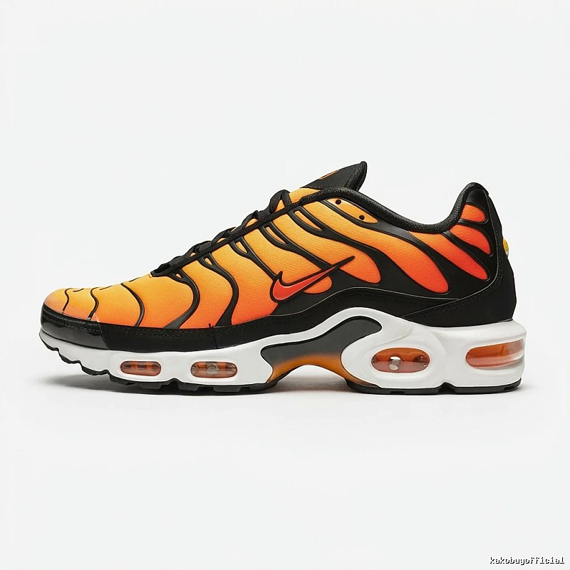 Nike Air Max 95 orange-black gradient sports shoes