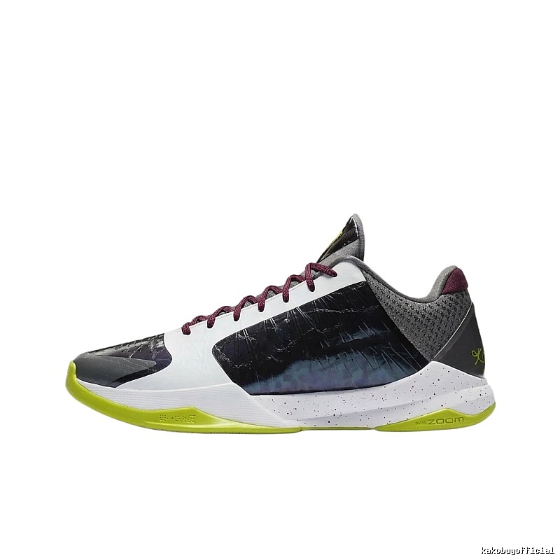 Nike basketball shoes in fashionable black and white.