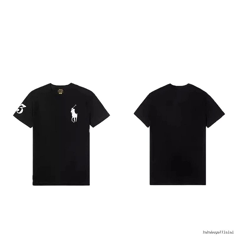 The classic and simple black T-shirt of Ralph Lauren.