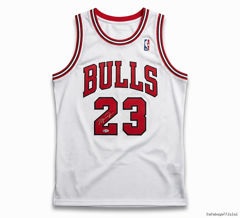 The classic white jersey of the Michael Jordan